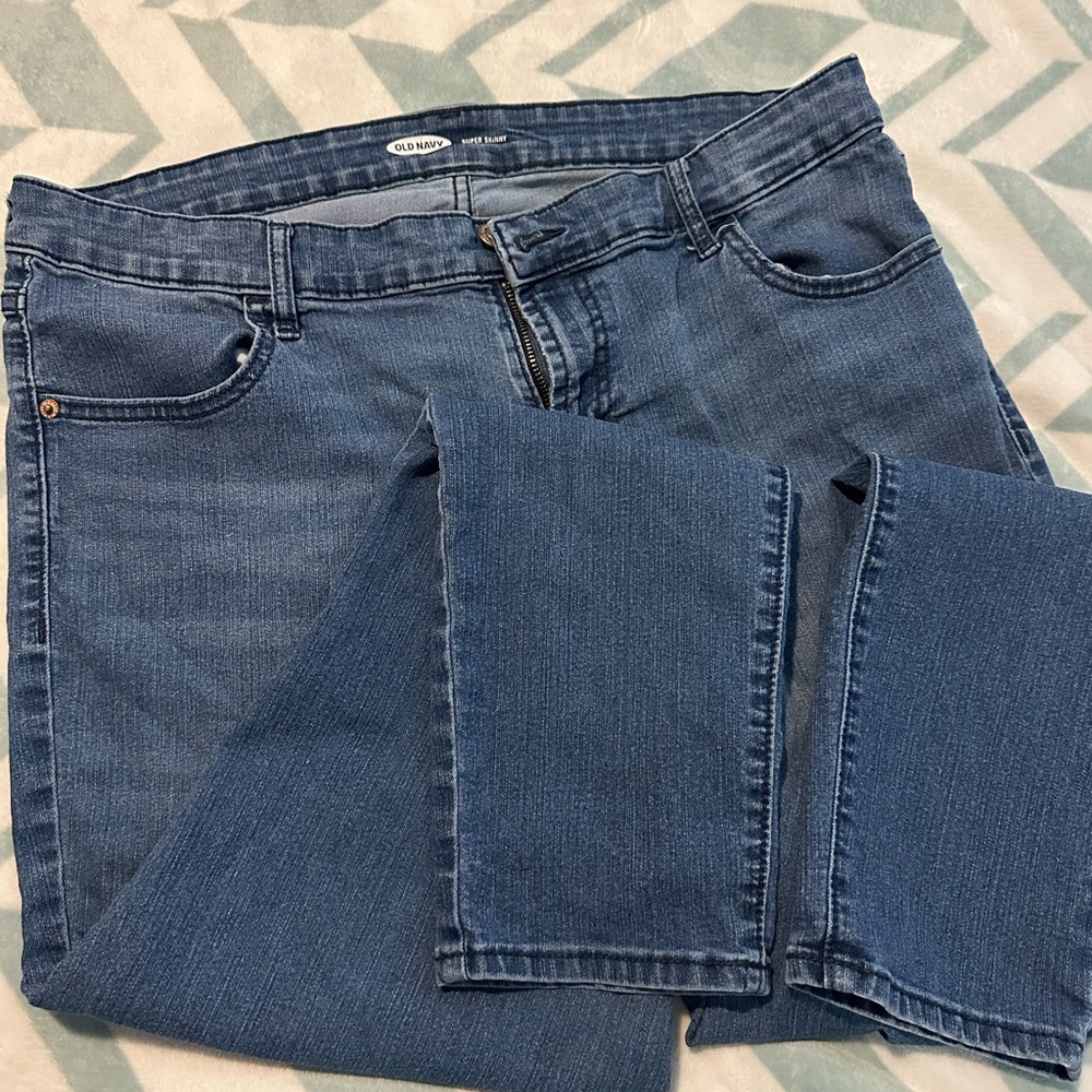 2-old navy super skinny jeans